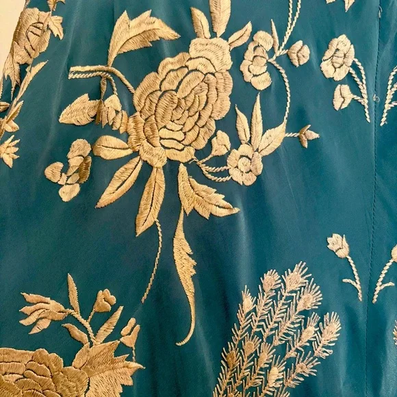 Tolani Trianta Embroidered Dress Size Large - Picture 2 of 9